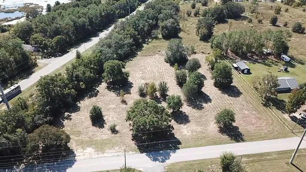 На продажу: $159,900 (1.91 acres)