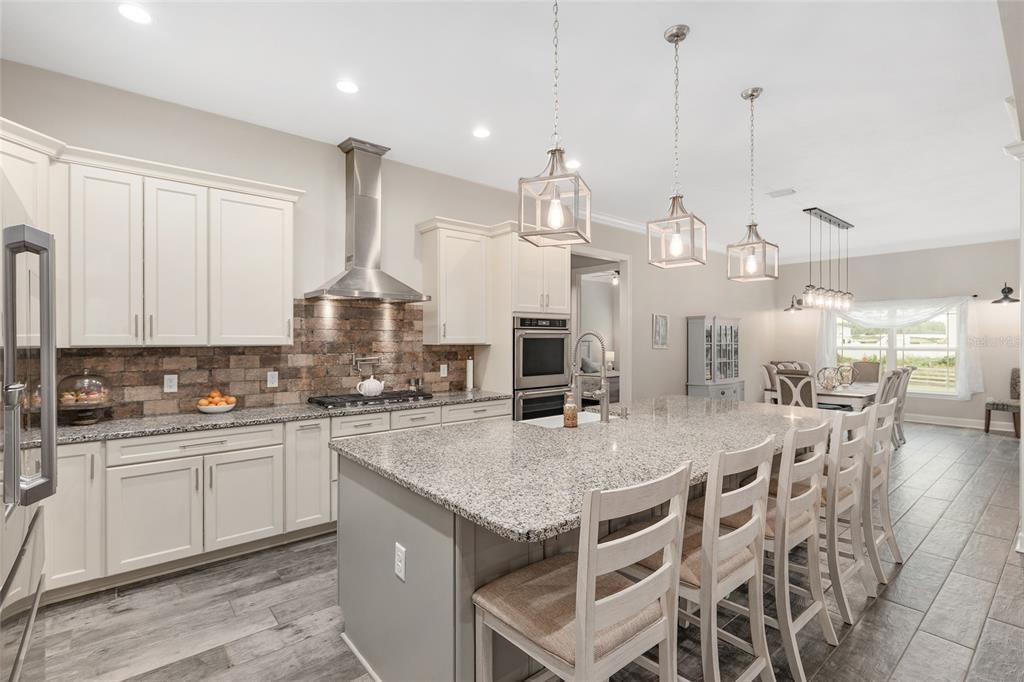 For Sale: $724,900 (4 beds, 3 baths, 3117 Square Feet)