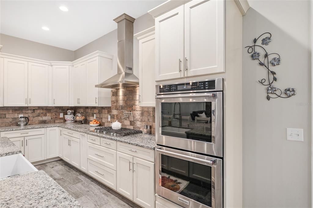 For Sale: $724,900 (4 beds, 3 baths, 3117 Square Feet)