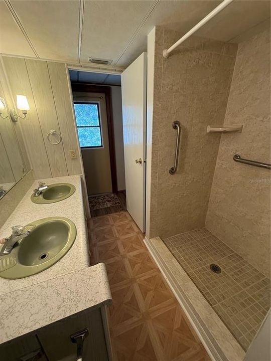 For Sale: $125,000 (3 beds, 2 baths, 1849 Square Feet)