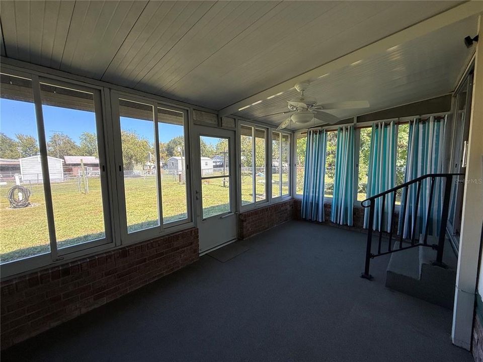 For Sale: $125,000 (3 beds, 2 baths, 1849 Square Feet)