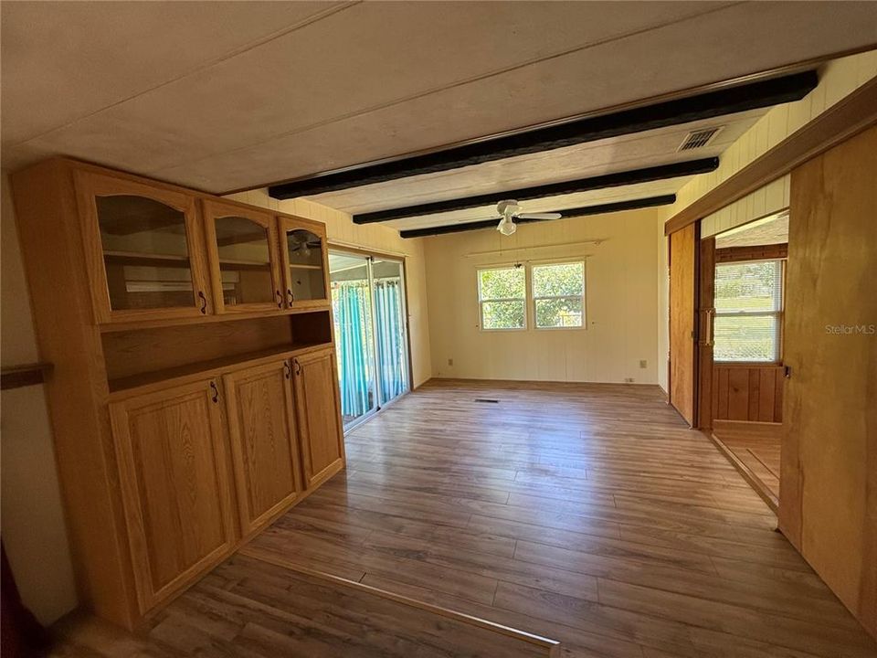 For Sale: $125,000 (3 beds, 2 baths, 1849 Square Feet)