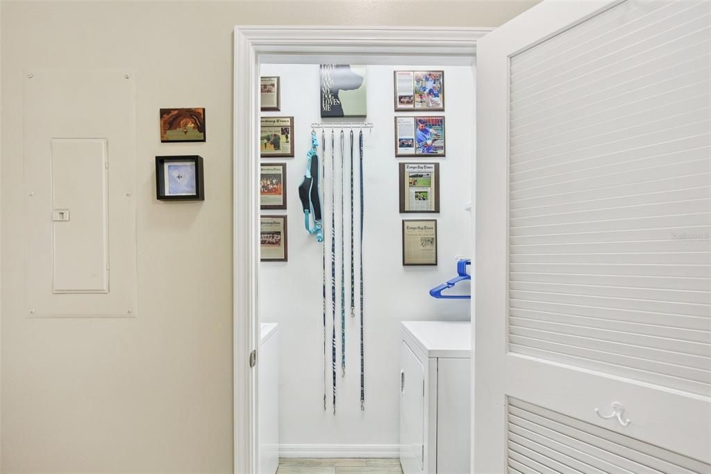 Active With Contract: $259,000 (3 beds, 2 baths, 1513 Square Feet)