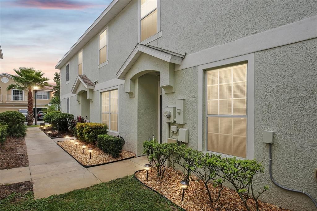 Active With Contract: $259,000 (3 beds, 2 baths, 1513 Square Feet)