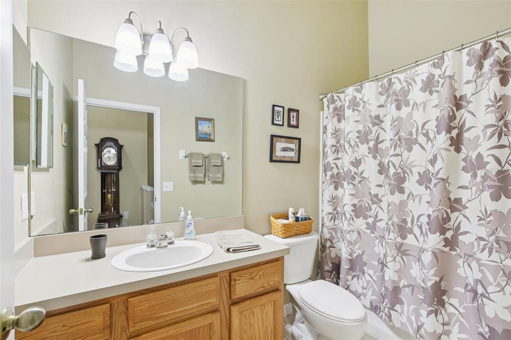 Active With Contract: $259,000 (3 beds, 2 baths, 1513 Square Feet)