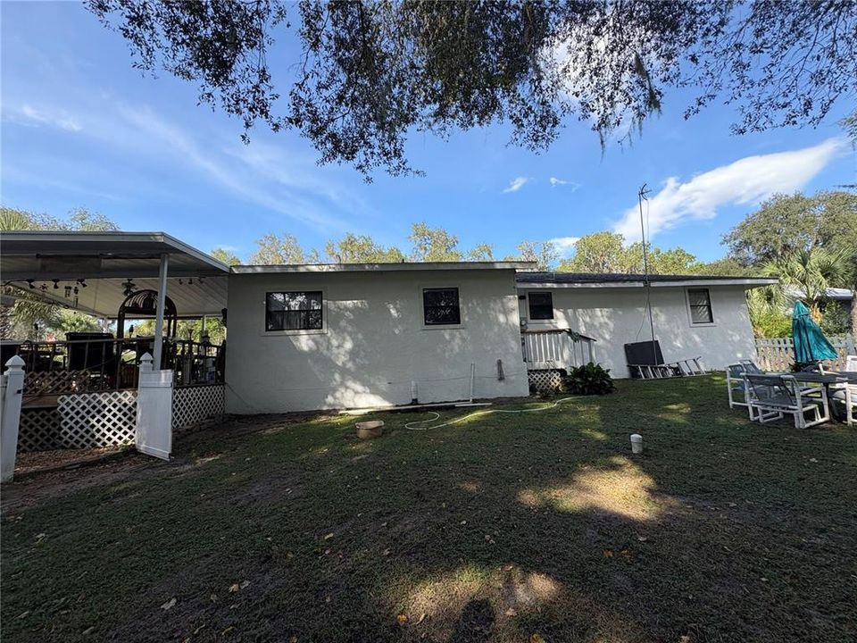 For Sale: $399,000 (4 beds, 2 baths, 1706 Square Feet)