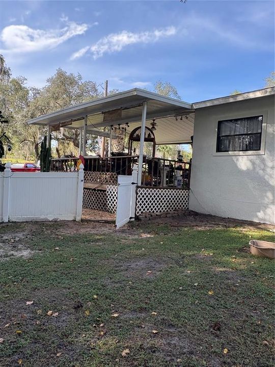 For Sale: $399,000 (4 beds, 2 baths, 1706 Square Feet)