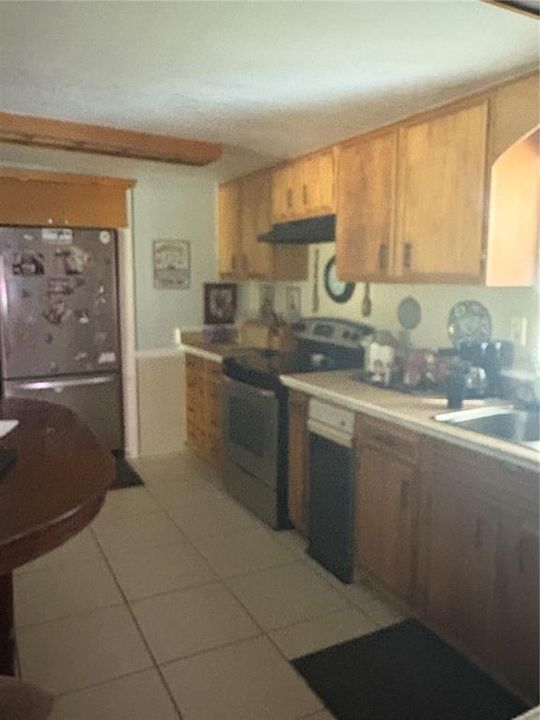 For Sale: $399,000 (4 beds, 2 baths, 1706 Square Feet)