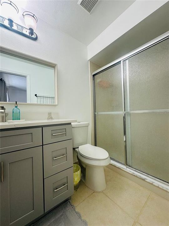 На продажу: $295,000 (3 спален, 2 ванн, 1116 Квадратных фут)