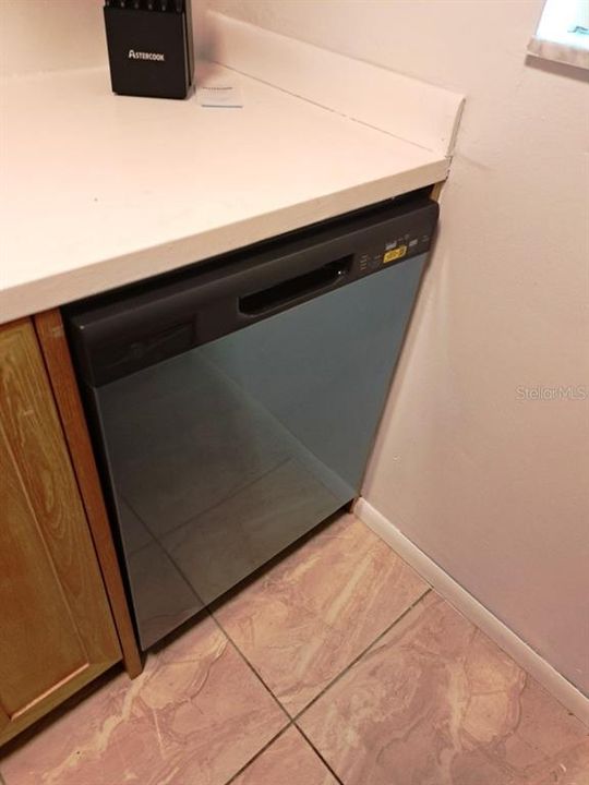 En Renta: $1,850 (2 camas, 2 baños, 930 Pies cuadrados)