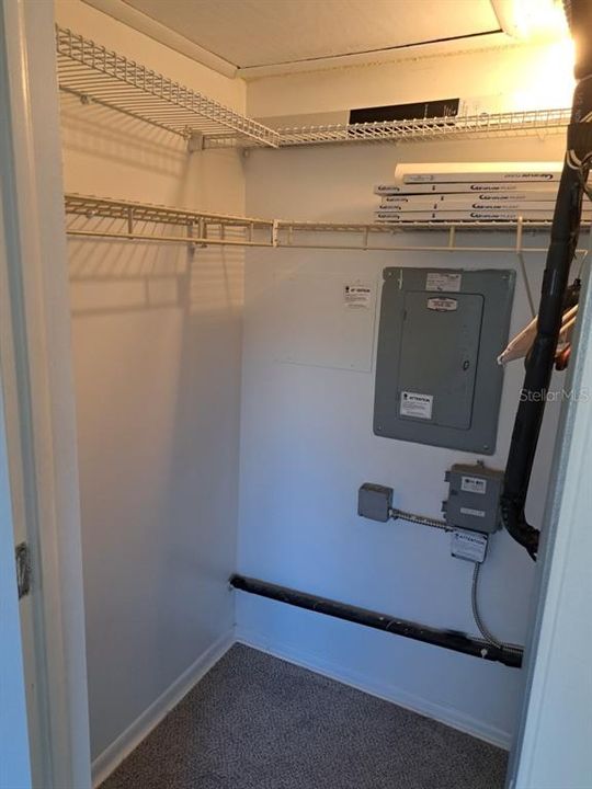 En Renta: $1,850 (2 camas, 2 baños, 930 Pies cuadrados)