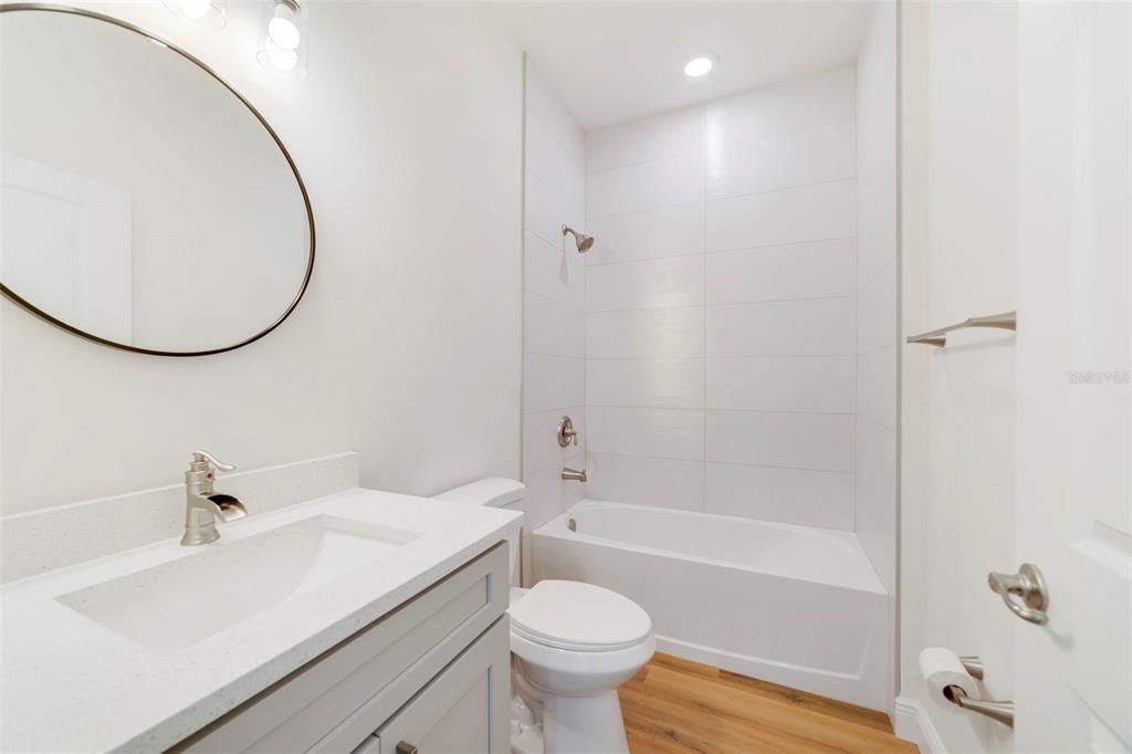 For Sale: $379,000 (4 beds, 3 baths, 1772 Square Feet)