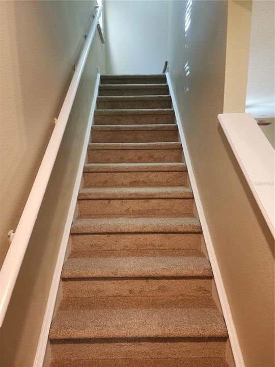 出租: $1,895 (3 贝兹, 2 浴室, 1383 平方英尺)