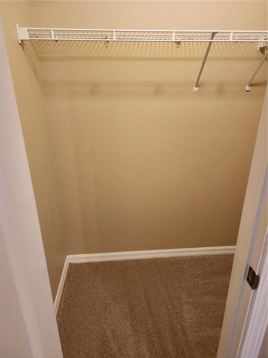 出租: $1,895 (3 贝兹, 2 浴室, 1383 平方英尺)