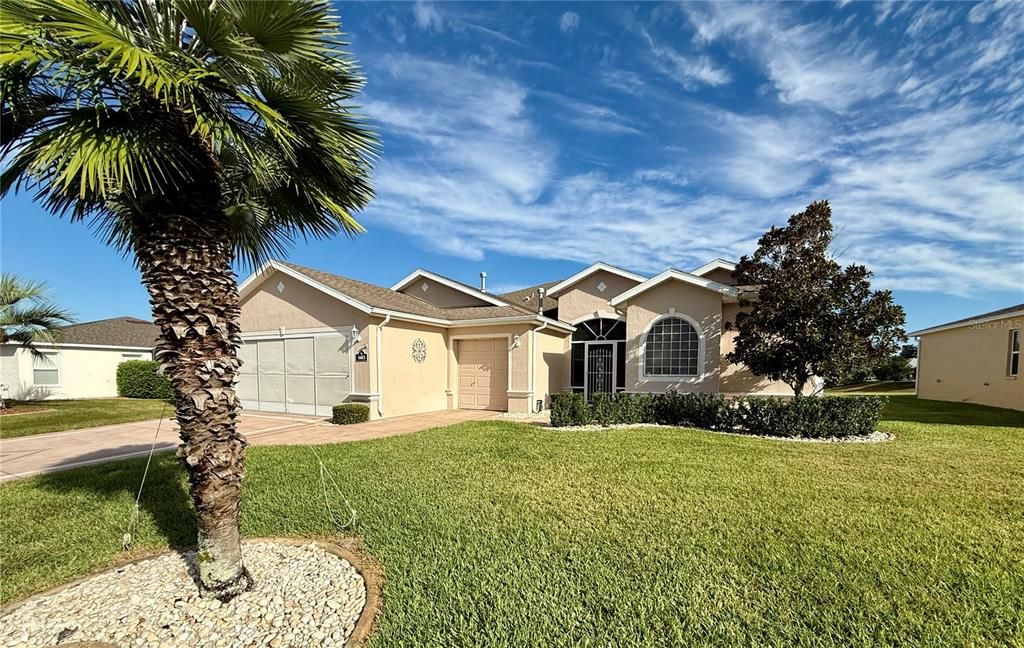 For Sale: $278,900 (3 beds, 2 baths, 2093 Square Feet)