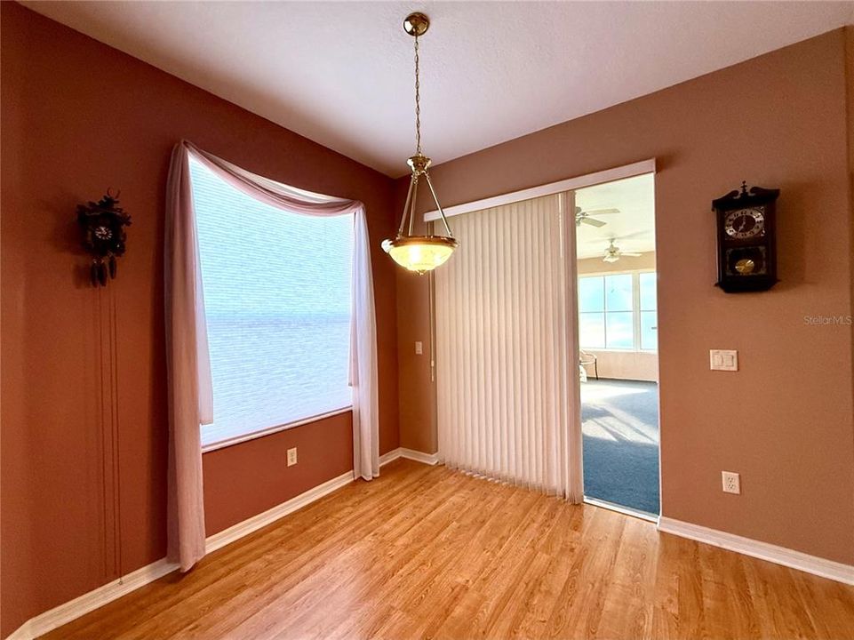 For Sale: $278,900 (3 beds, 2 baths, 2093 Square Feet)