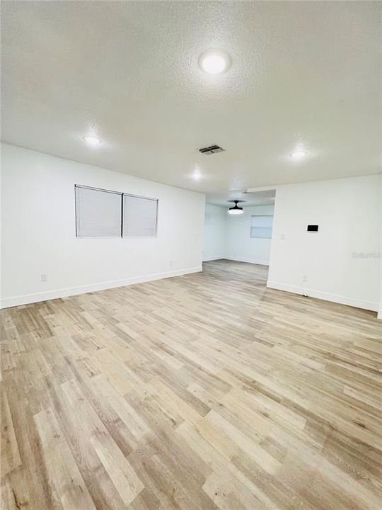 Active With Contract: $249,000 (3 beds, 2 baths, 1208 Square Feet)