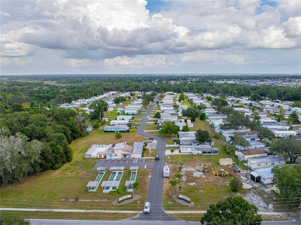 For Sale: $165,000 (2 beds, 2 baths, 1300 Square Feet)