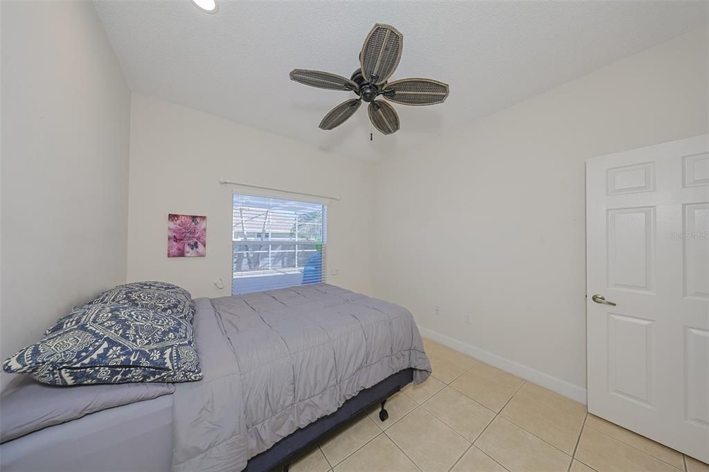 待售: $445,000 (3 贝兹, 2 浴室, 1339 平方英尺)