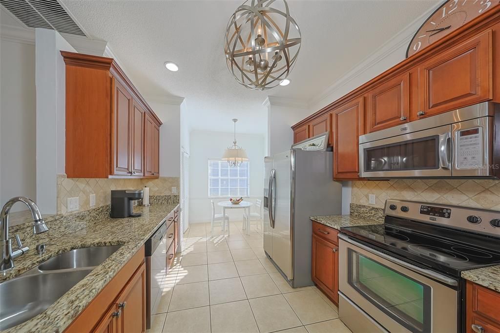 待售: $445,000 (3 贝兹, 2 浴室, 1339 平方英尺)