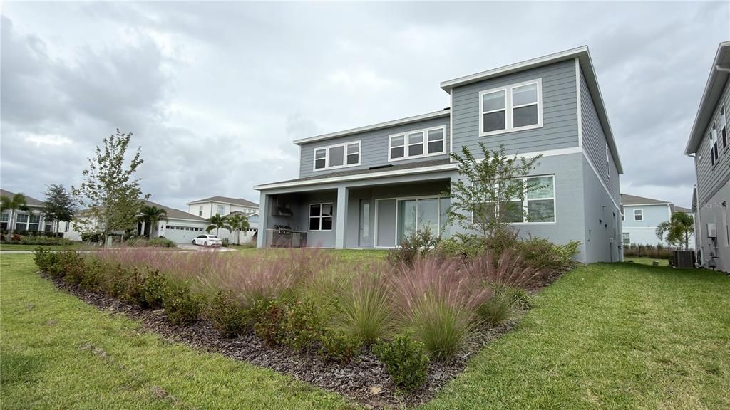 For Sale: $1,200,000 (5 beds, 5 baths, 4674 Square Feet)