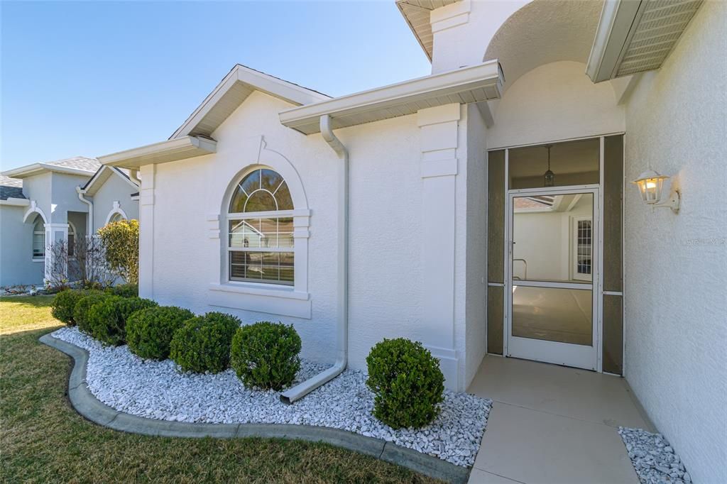 На продажу: $349,900 (3 спален, 3 ванн, 1767 Квадратных фут)