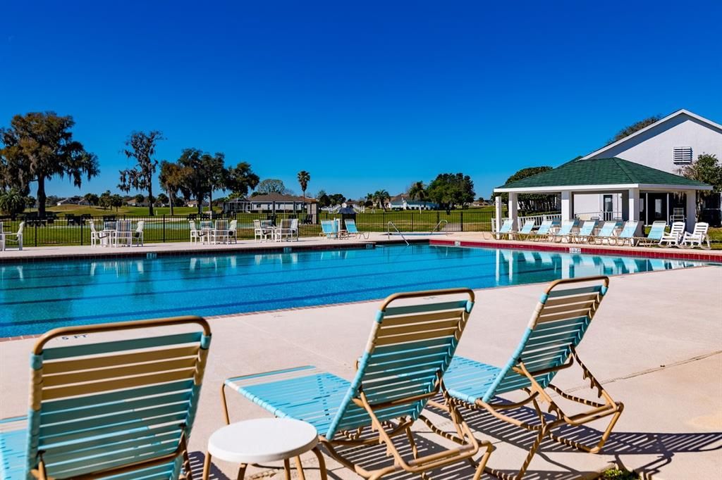 На продажу: $349,900 (3 спален, 3 ванн, 1767 Квадратных фут)