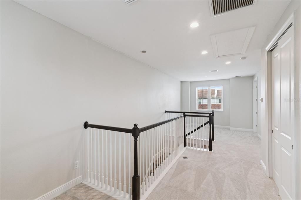 For Rent: $3,000 (3 beds, 2 baths, 2103 Square Feet)