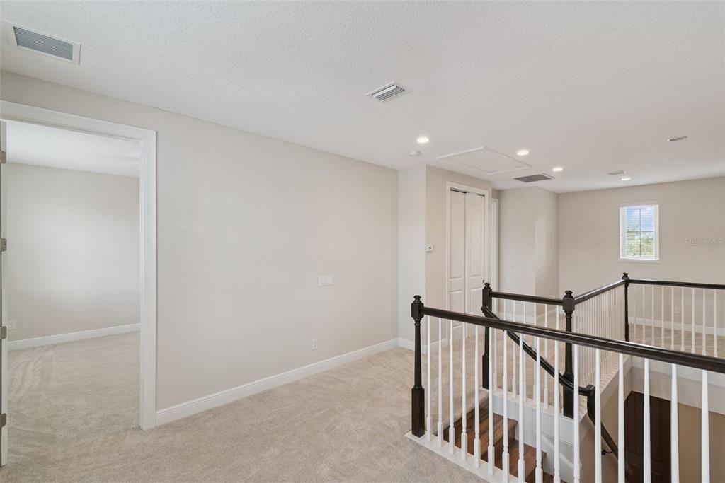 For Rent: $3,000 (3 beds, 2 baths, 2103 Square Feet)