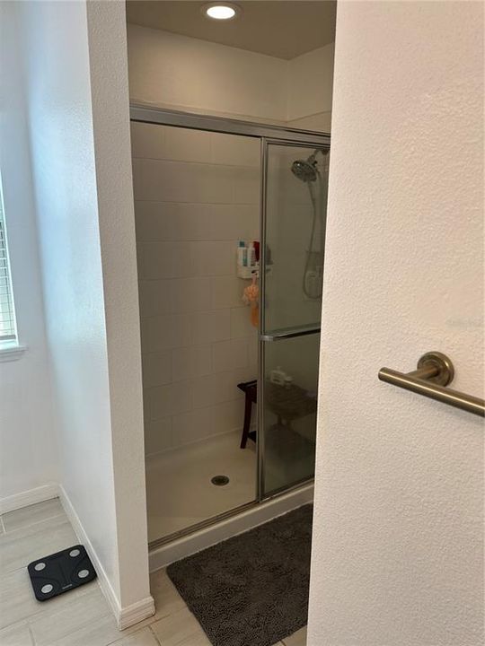 For Sale: $593,000 (4 beds, 3 baths, 2290 Square Feet)