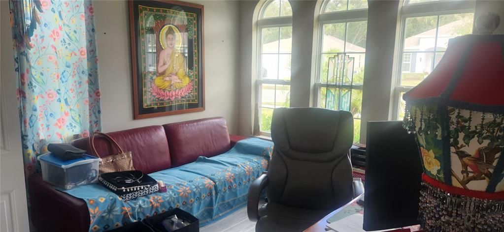 Active With Contract: $359,900 (4 beds, 2 baths, 2100 Square Feet)