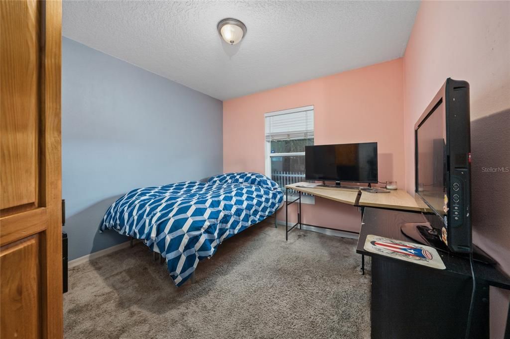 En Venta: $379,990 (4 camas, 2 baños, 1414 Pies cuadrados)