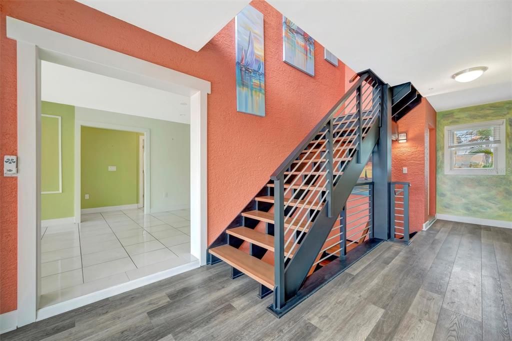 出租: $10,000 (6 贝兹, 5 浴室, 4676 平方英尺)