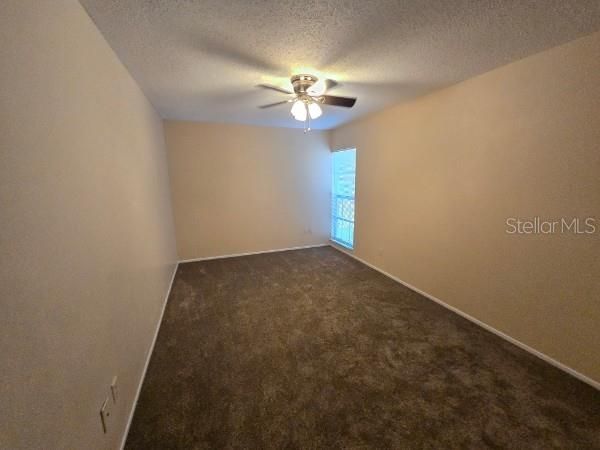 For Rent: $2,450 (4 beds, 2 baths, 1571 Square Feet)
