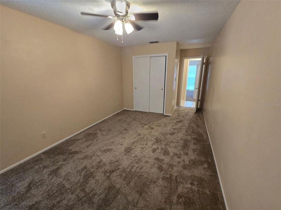 For Rent: $2,450 (4 beds, 2 baths, 1571 Square Feet)