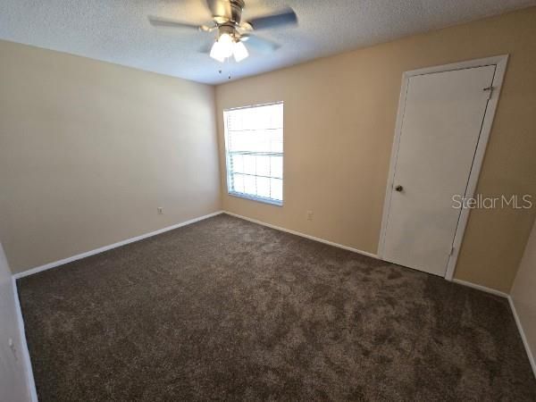For Rent: $2,450 (4 beds, 2 baths, 1571 Square Feet)
