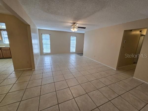 For Rent: $2,450 (4 beds, 2 baths, 1571 Square Feet)