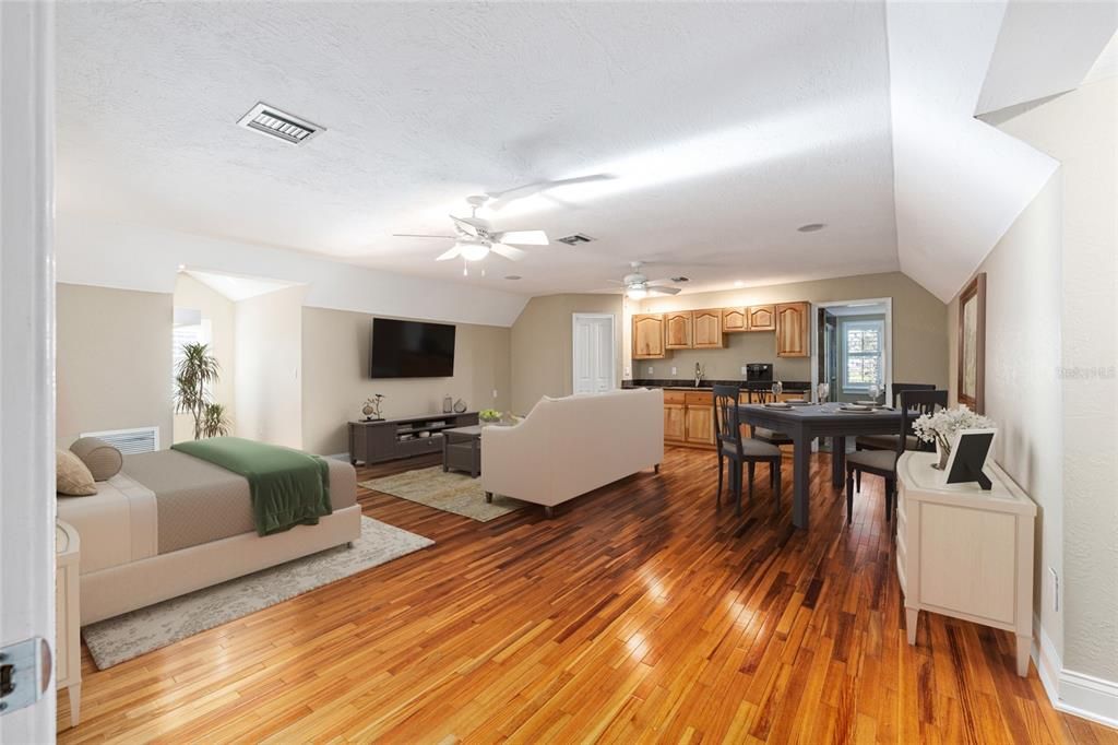 На продажу: $1,695,000 (4 спален, 5 ванн, 4559 Квадратных фут)