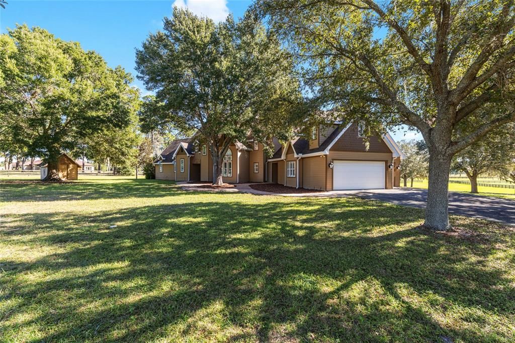 На продажу: $1,695,000 (4 спален, 5 ванн, 4559 Квадратных фут)