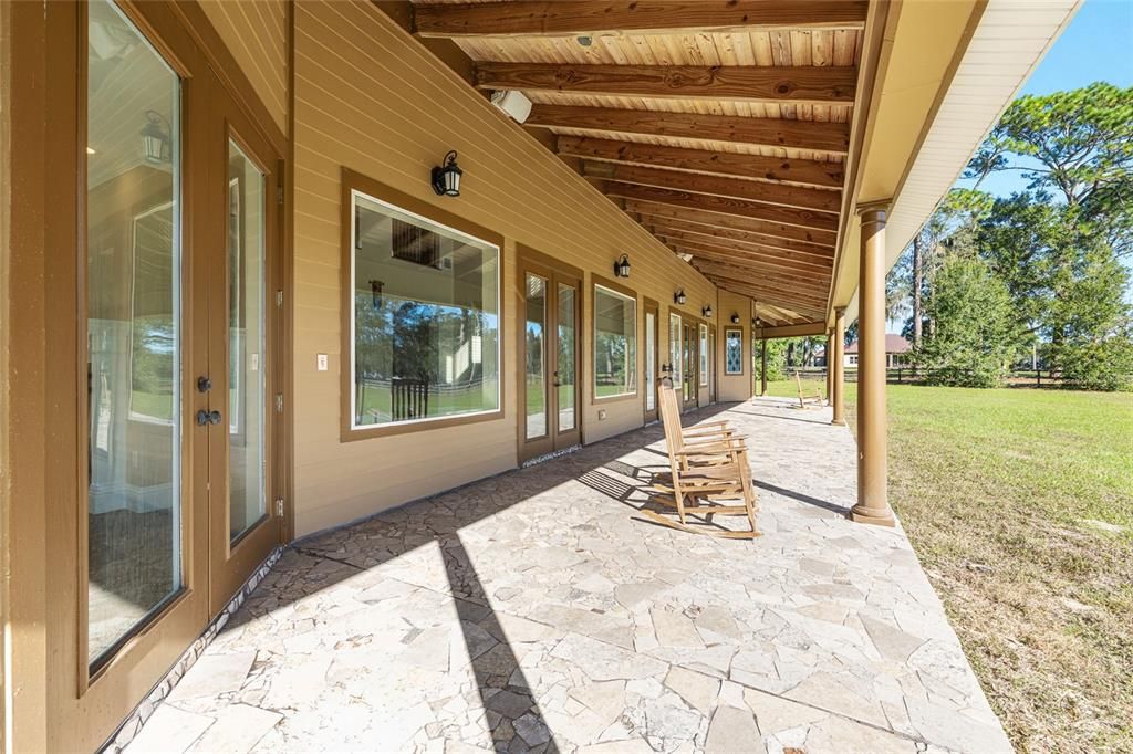 На продажу: $1,695,000 (4 спален, 5 ванн, 4559 Квадратных фут)