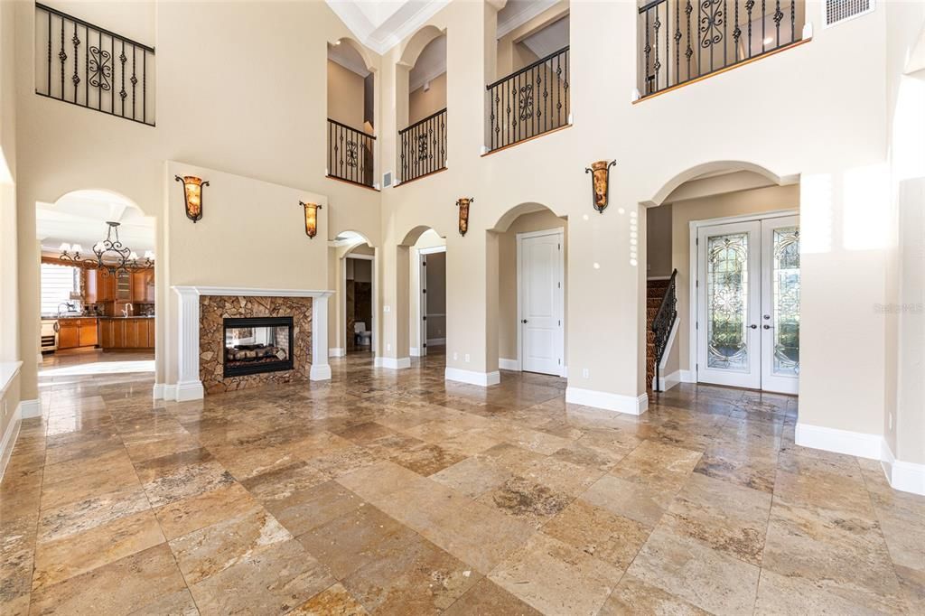 На продажу: $1,695,000 (4 спален, 5 ванн, 4559 Квадратных фут)