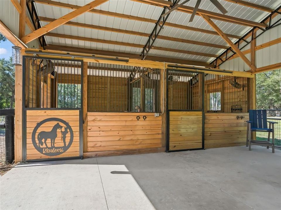 En Venta: $1,095,000 (3 camas, 2 baños, 2087 Pies cuadrados)