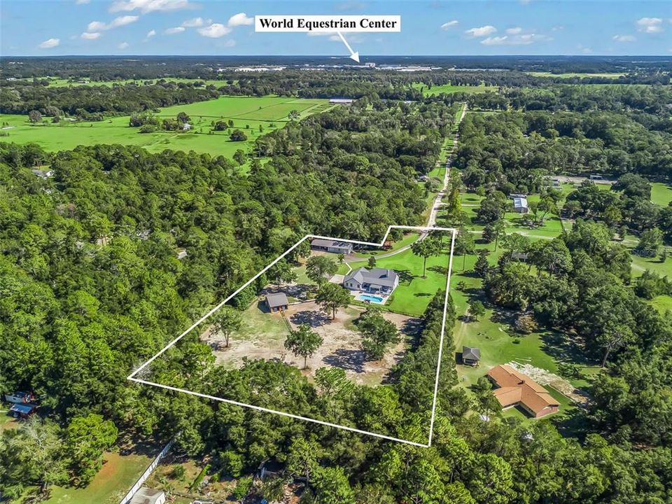 En Venta: $1,095,000 (3 camas, 2 baños, 2087 Pies cuadrados)