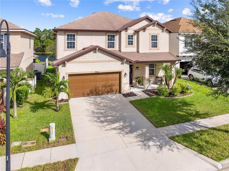 Active With Contract: $485,000 (4 beds, 2 baths, 2721 Square Feet)