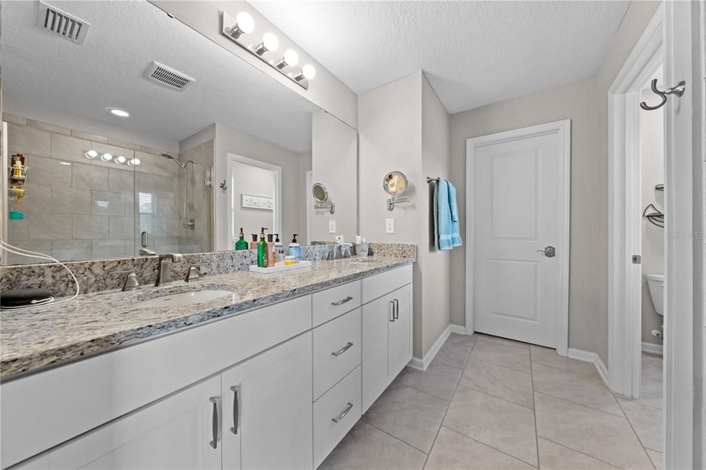 Active With Contract: $485,000 (4 beds, 2 baths, 2721 Square Feet)