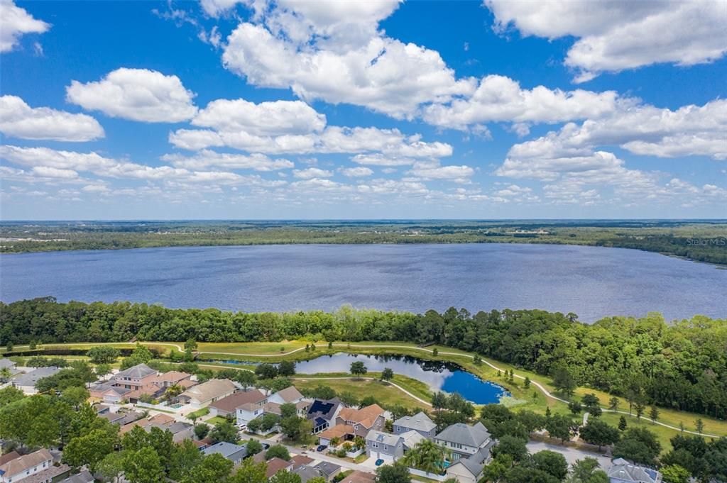 Active With Contract: $485,000 (4 beds, 2 baths, 2721 Square Feet)