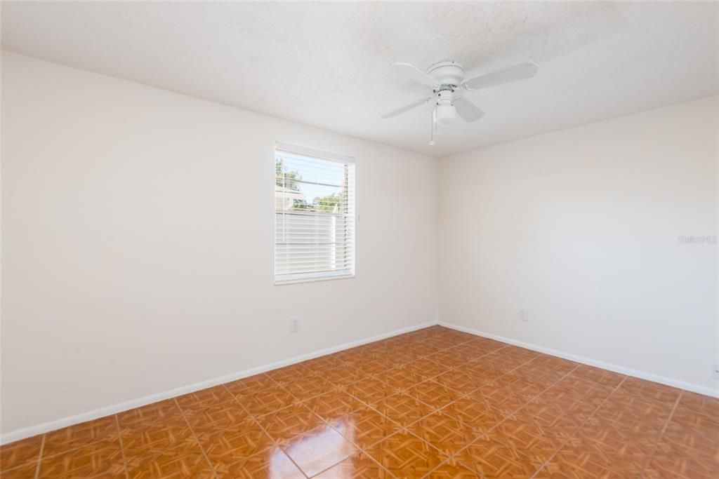 Active With Contract: $395,000 (3 beds, 2 baths, 1176 Square Feet)