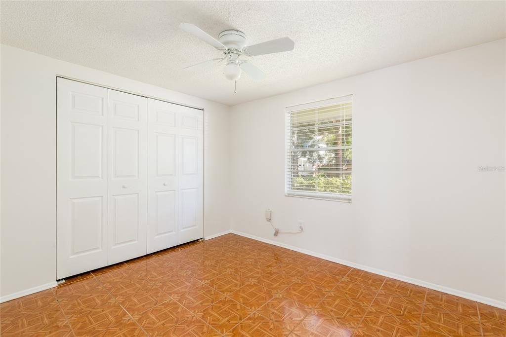 Active With Contract: $395,000 (3 beds, 2 baths, 1176 Square Feet)