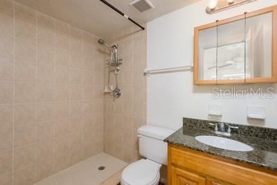 Active With Contract: $395,000 (3 beds, 2 baths, 1176 Square Feet)