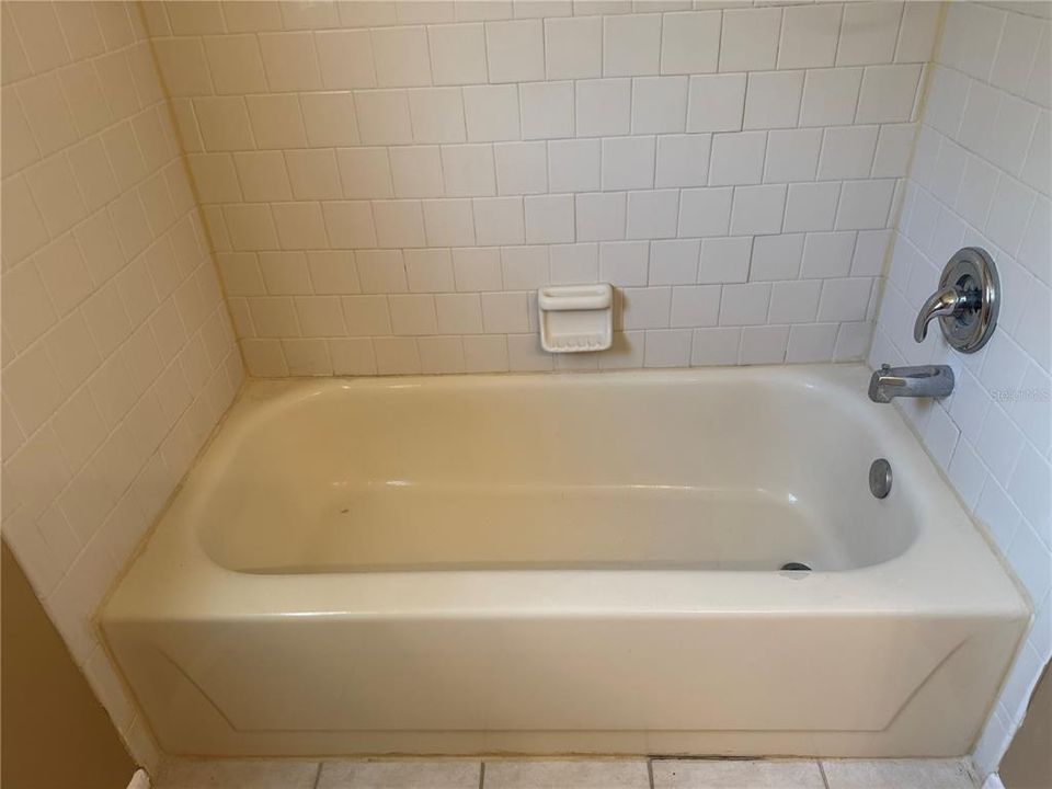 En Renta: $1,950 (2 camas, 2 baños, 1244 Pies cuadrados)